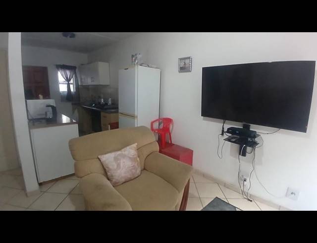 2 BEDROOM APARTMENT FOR SALE IN WOODHURST